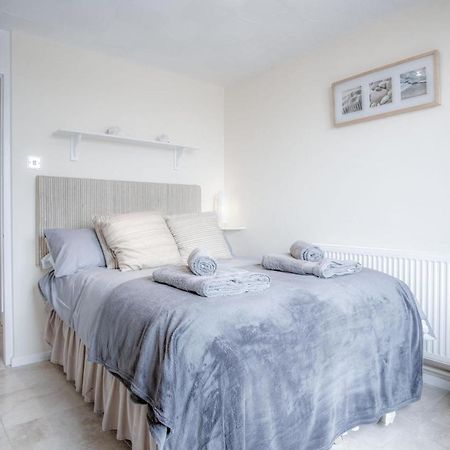 Captains Walk - 4 Bedroom Apartment - Saundersfoot Buitenkant foto