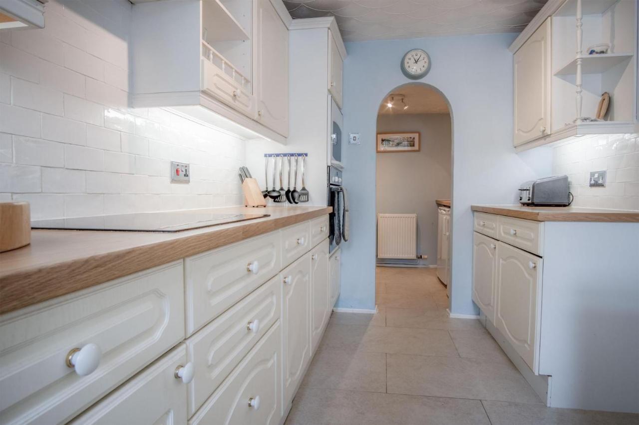 Captains Walk - 4 Bedroom Apartment - Saundersfoot Buitenkant foto