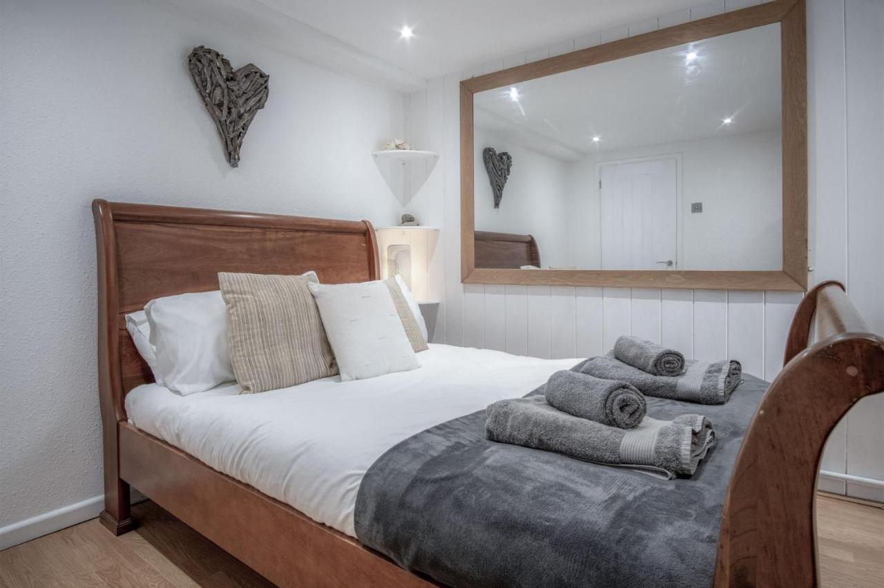 Captains Walk - 4 Bedroom Apartment - Saundersfoot Buitenkant foto