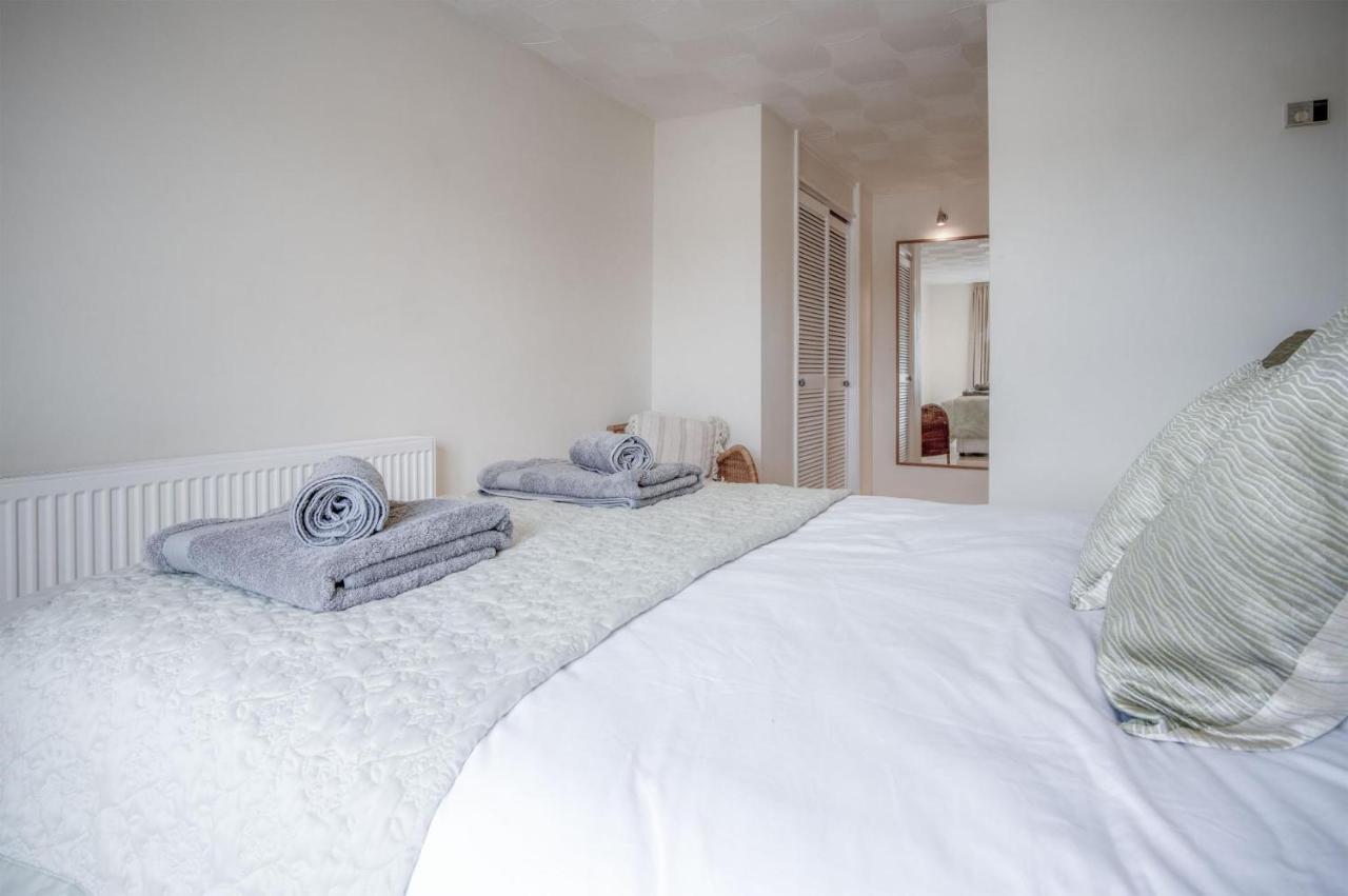 Captains Walk - 4 Bedroom Apartment - Saundersfoot Buitenkant foto