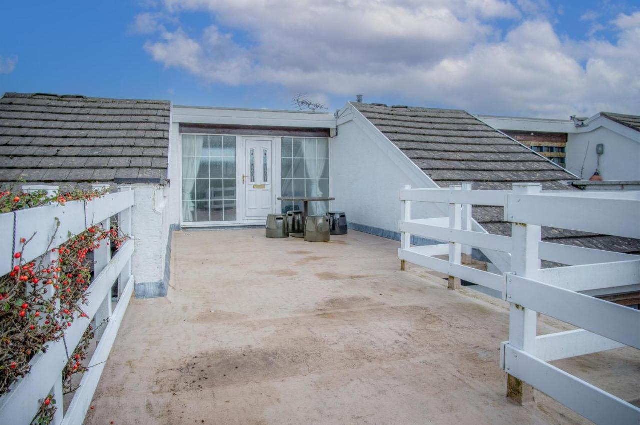 Captains Walk - 4 Bedroom Apartment - Saundersfoot Buitenkant foto